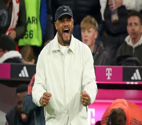 孔帕尼：不关注拜仁已11连胜，只想赢下接下来的11场比赛