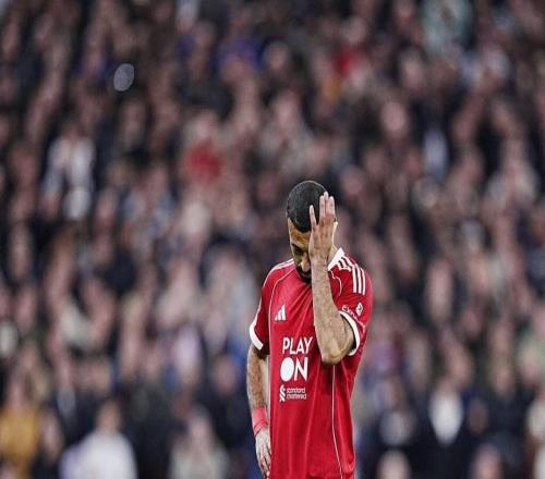 利物浦四连败！11年首次，9年主场首负曼联，401天不败纪录告破