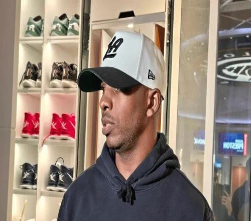 保罗：现在仍处于训练营阶段，我们已展现出相互信任的迹象