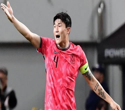 6轮仅出场2次国安旧将惨遭拜仁冷落沦为鸡肋两个新东家浮出水面