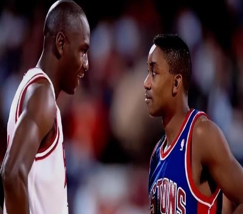 打破魔鸟统治，推迟乔丹公牛王朝，活塞队史最佳，却不受被待见！