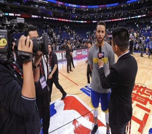 NBA打中国赛都自带什么