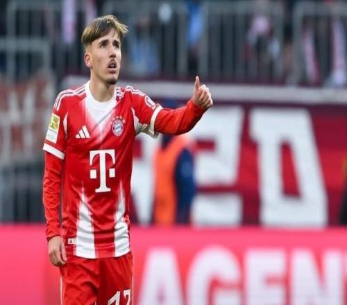 若本轮进球，卡尔将成为欧冠改制后连续3场破门最年轻球员