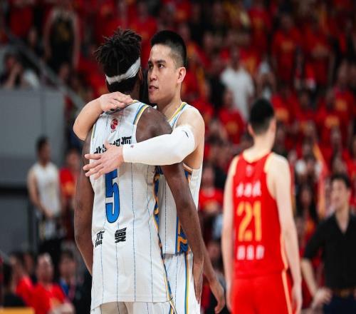 北京男篮新赛季阵容全部确定！八名国手所有球队之最，外援拉胯