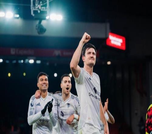 talkSPORT：曼联与马奎尔就续约一年展开非正式谈判