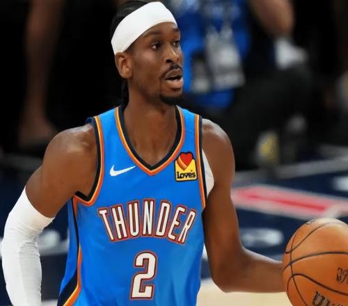 今日的NBA常规赛结束了所有比赛，最新积分榜如下！