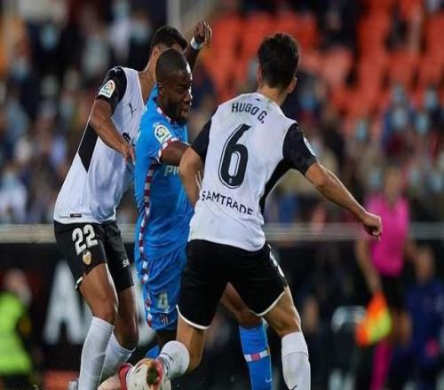 西甲瓦伦西亚VS莱万特：瓦伦西亚德比激情回归，保级大战