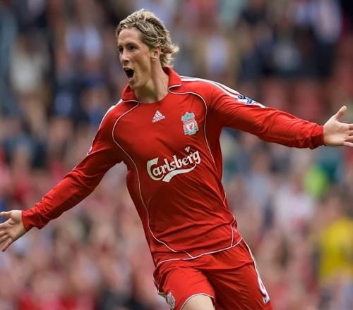 盘点21世纪利物浦十款经典球衣，你有收藏吗