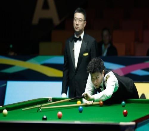 斯诺克国锦赛：赵心童6-5雷佩凡，奥沙利文、囧哥被淘汰