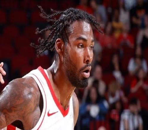 续约失败！火箭前锋明年恢复自由身，母亲表示并非贪婪！