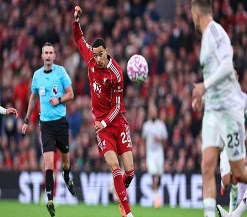 埃基蒂克战曼联全场数据：替补出场2脚射门打偏未能救主