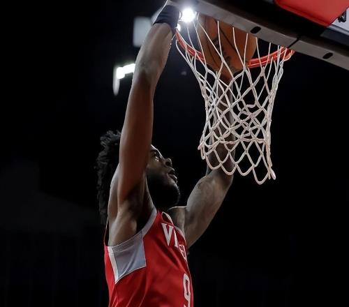 攻防两端都缺乏存在感，火箭二队锋线新星的潜力看起来非常有限