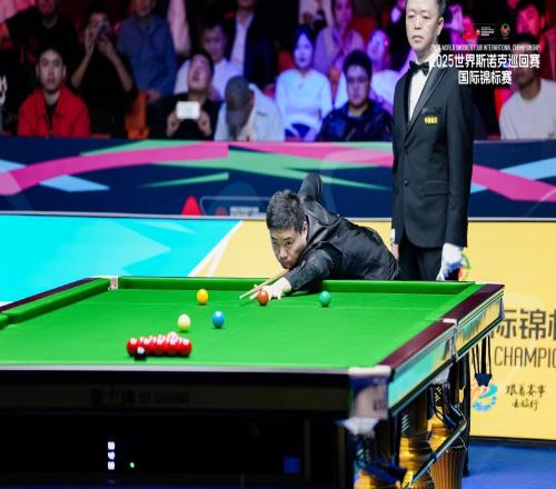 斯诺克国锦赛：丁俊晖6-0横扫格雷斯，遗憾冲击147失败