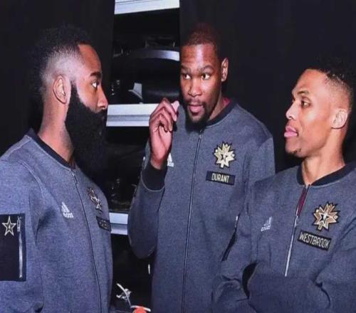 杜兰特：詹姆斯恭喜哈登去火箭，实际上是害怕我们统治NBA！