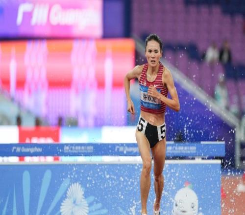 深一度｜带着泪水转身离开，许双双还要踏上另一条赛道