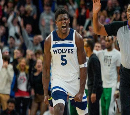 现役巨星季后赛次数：华子4次，库里10次，老詹18次，哈登太强了