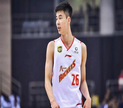 前八一男篮队员现状：2人失业，3人打野球，2人转型教练