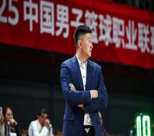 正式官宣！CBA争议外援加盟广东宏远，携手徐杰，冲击总冠军