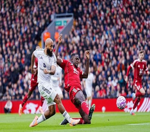 姆伯莫开场62秒破门，为安菲尔德英超双红会最快进球