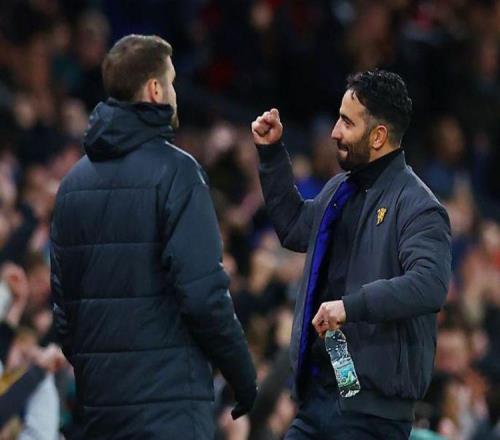 曼联英超四连胜唾手可得阿莫林回应本赛季夺冠希望，称从未尴尬