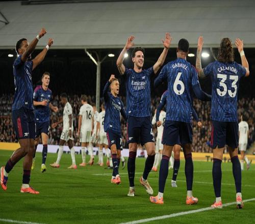 阿森纳10富勒姆！各项赛事5连胜+暂3分领跑英超又靠角球制胜