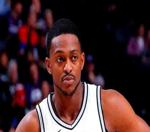 NBA杯杨瀚森末节出战，阿夫迪亚空砍37分，开拓者不敌马刺