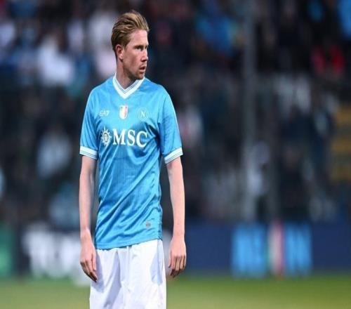 曼城与那不勒斯欧冠交手4次，均为小组赛比赛&曼城2胜1平1负占优