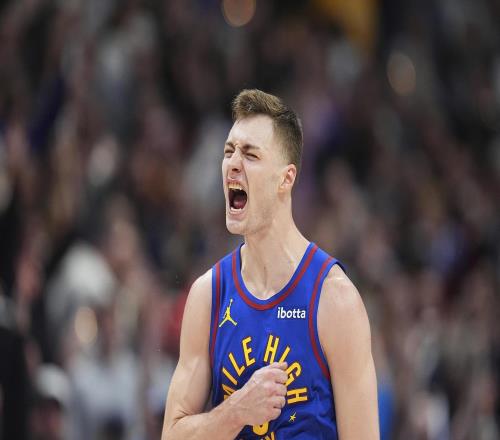 百分百先生！布劳恩8中8砍19分，季前赛两战一球未丢