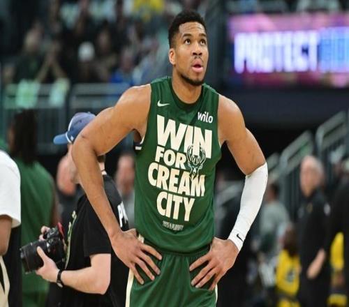 Shams：字母哥已向其他球队开放谈判，尼克斯将不是唯一潜在下家