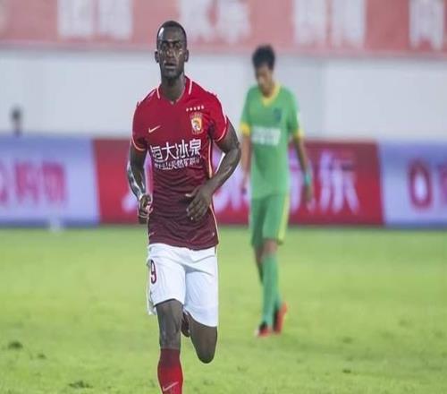 中超“最大水货”退役4年后复出：恒大曾为他支付7亿元！