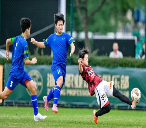扬眉吐气！浙江2：1逆转击败日本强队浦和红钻，3点启示值得探究