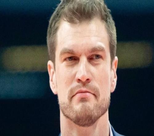 NBA勒令比卢普斯离职，名记透露助教接替，杨瀚森或因祸得福！