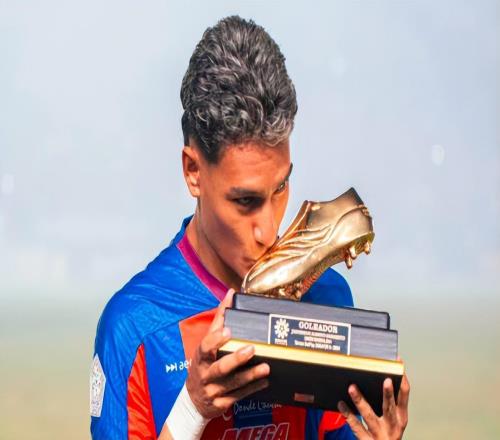 大牌来袭！曝南美金靴将登陆中超，加盟联赛升班马，有望成奇兵