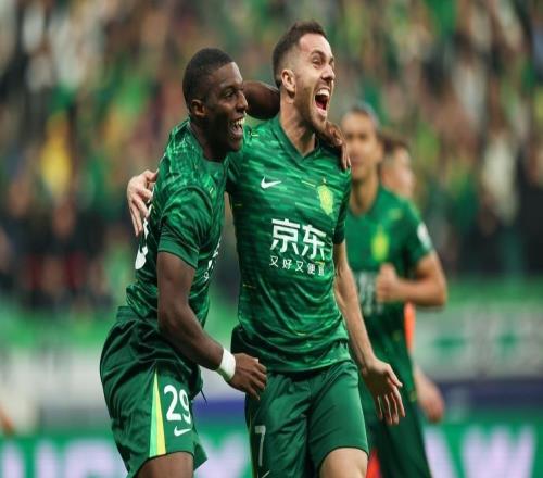 塞鸟头球建功！国安单季狂轰81球，创队史纪录，客场第600球