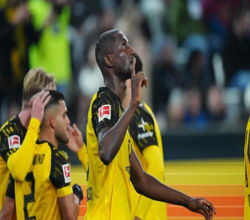 里程碑，吉拉西职业生涯已经在五大联赛打进100球