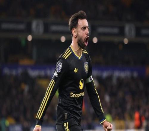 两射一传，B费当选与狼队一役曼联队内最佳球员