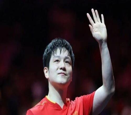 归来仍是王者 樊振东成功卫冕全运会乒乓球男单冠军