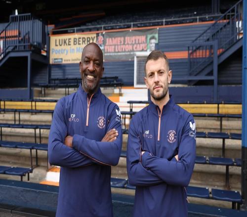 官方：33岁前阿森纳中场威尔希尔出任卢顿一线队主帅