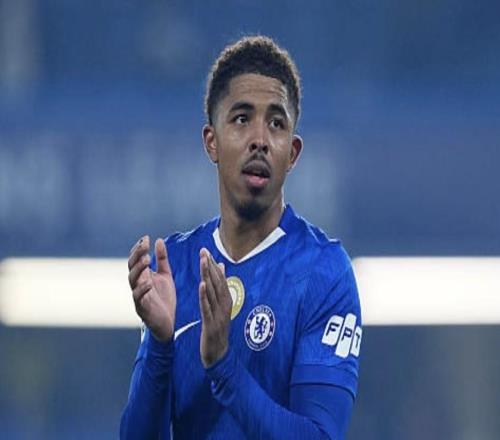 韦斯利福法纳：我们只是按照教练的指示去做，我们相信他