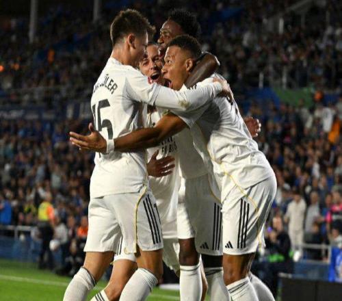 10！熊皇连造2张红牌+姆巴佩6连斩，皇马反超巴萨，重夺西甲榜首