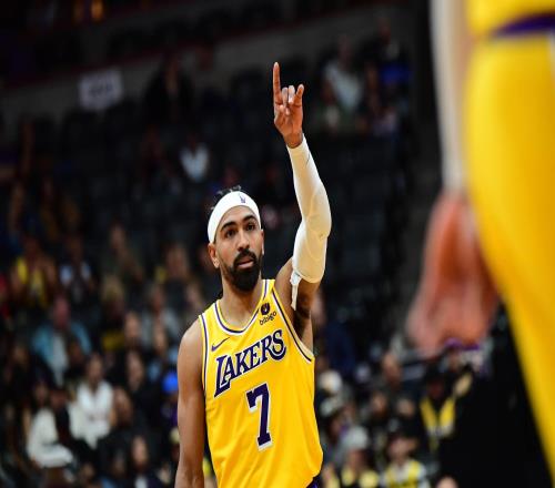 虎头蛇尾！文森特三分5中5后10中1得到22分3助攻