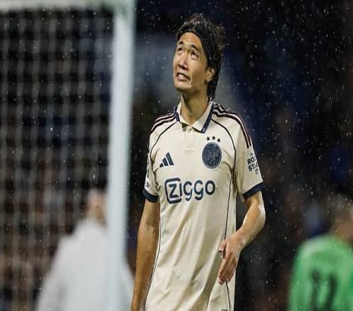 四冠王阿贾克斯时隔三年重返欧冠，目前一胜难求排名倒数第一