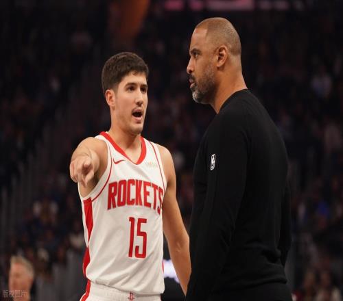 首秀49分！狂砍31分！青春版库里强势崛起，你有资格和申京争老大