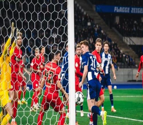 柏林赫塔前锋：从双前锋改踢单箭头，我能理解主教练用人安排